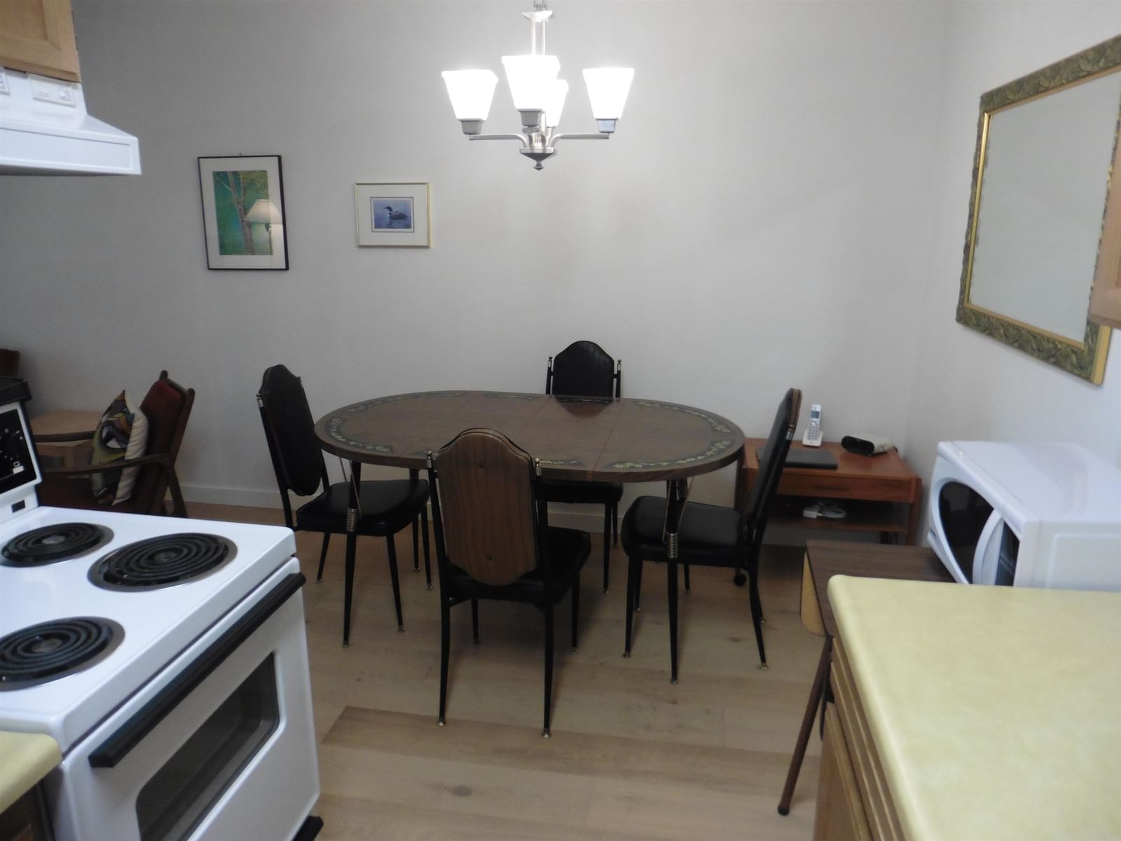 Listing Image 20