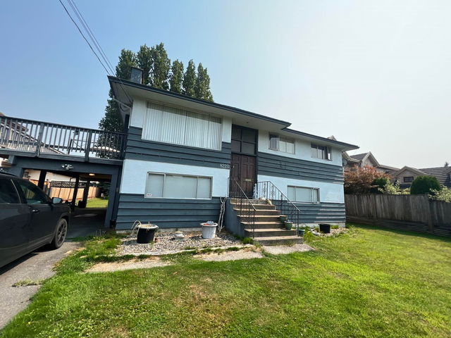 8220 Claysmith Road