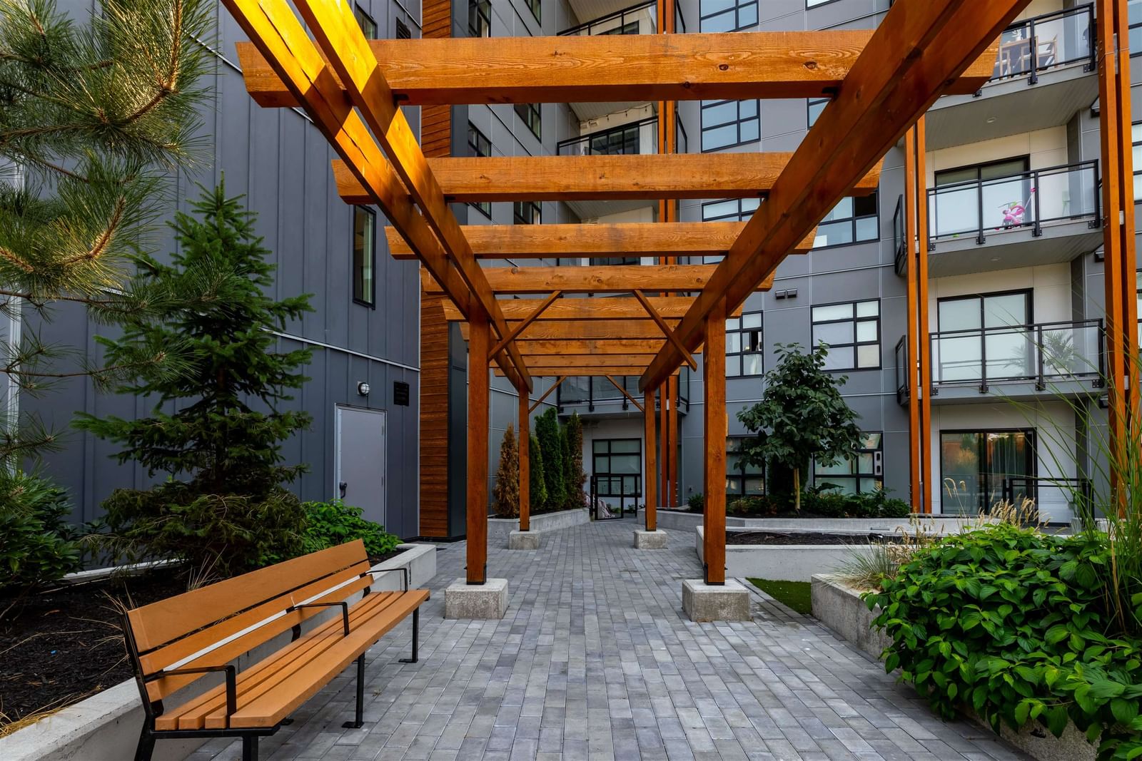 Listing Image 21