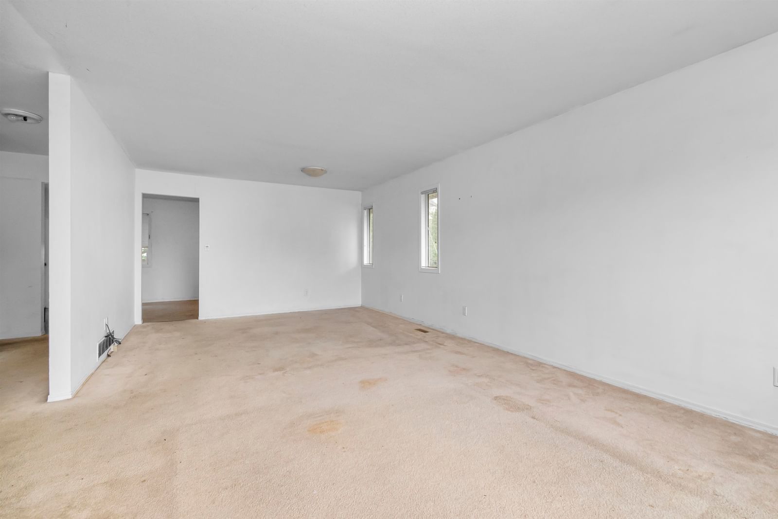 Listing Image 29