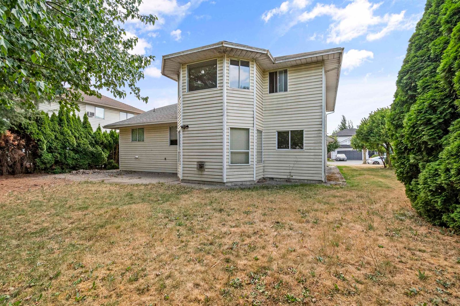 Listing Image 8