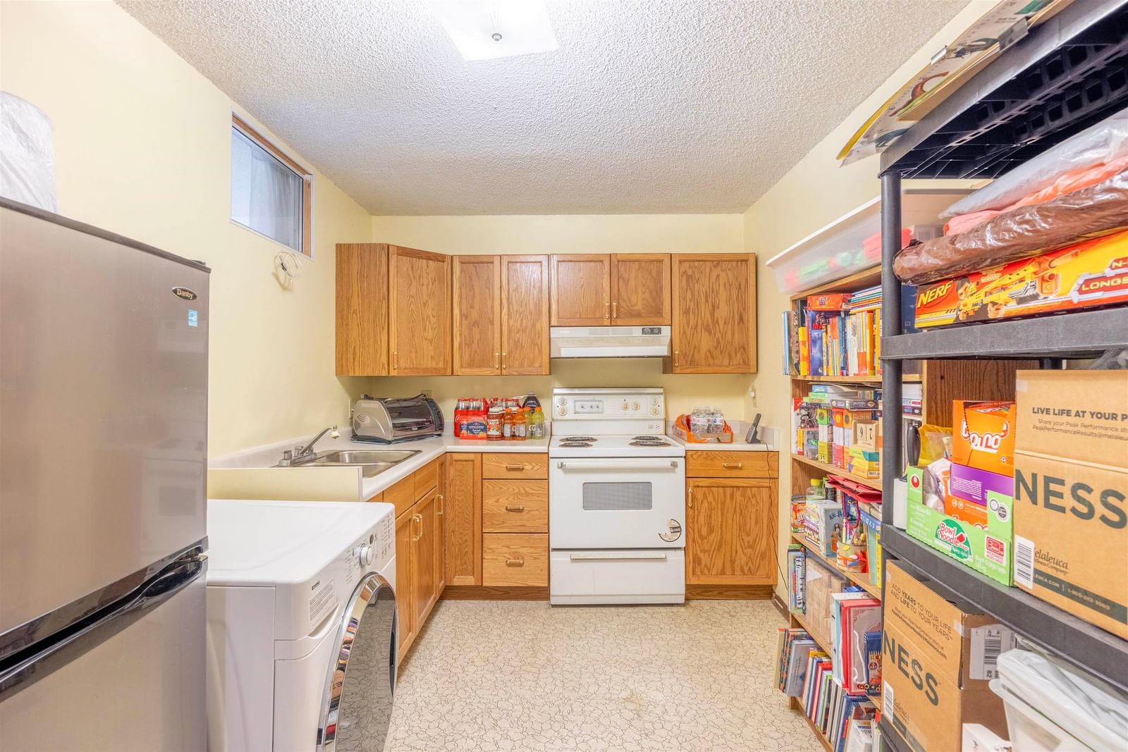 Listing Image 17