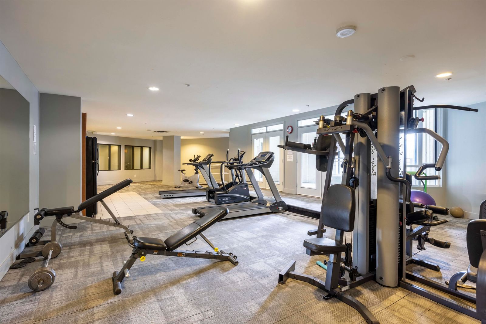 Listing Image 27