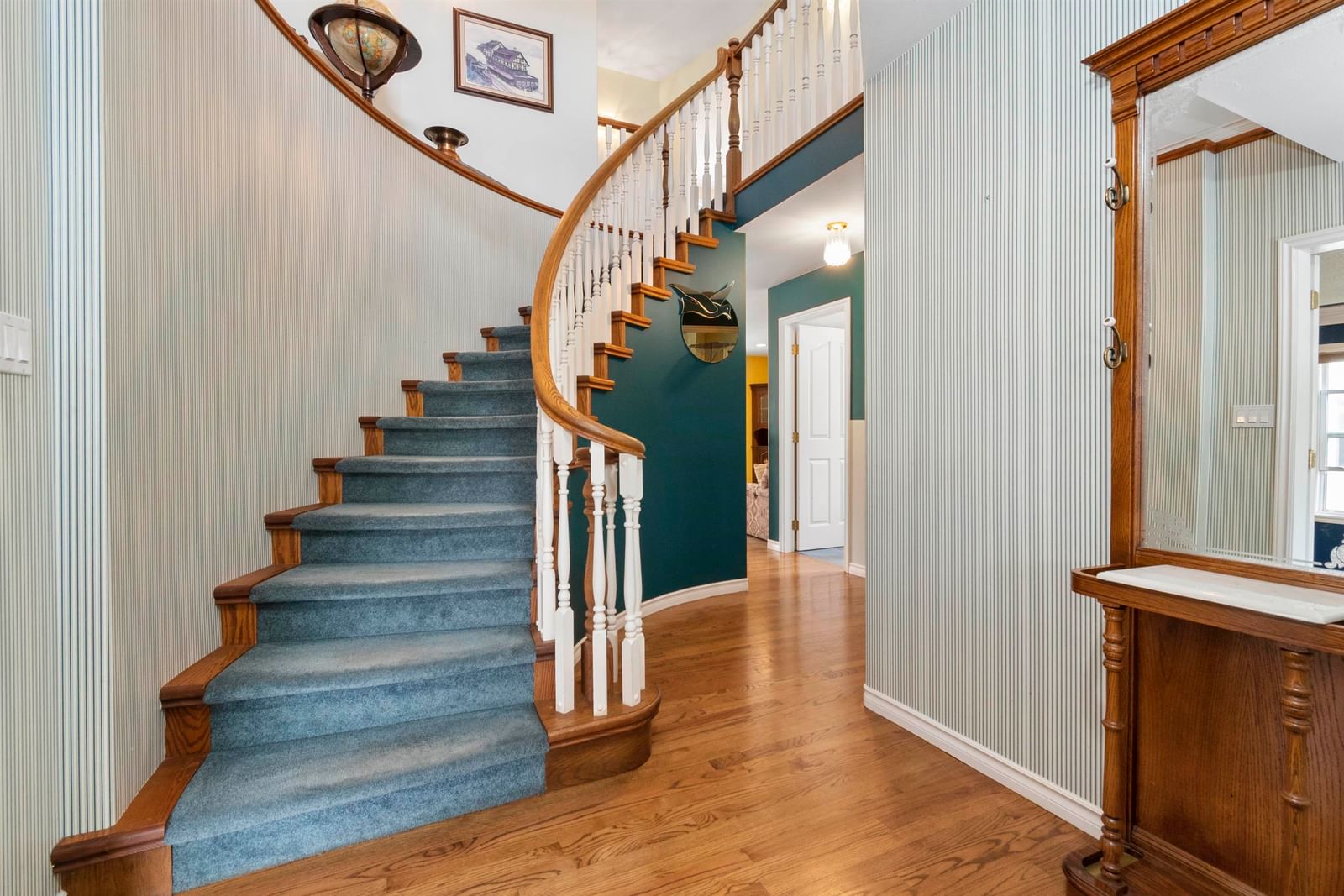 Listing Image 12