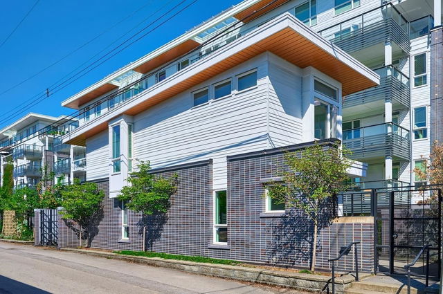 6693 Cambie Street