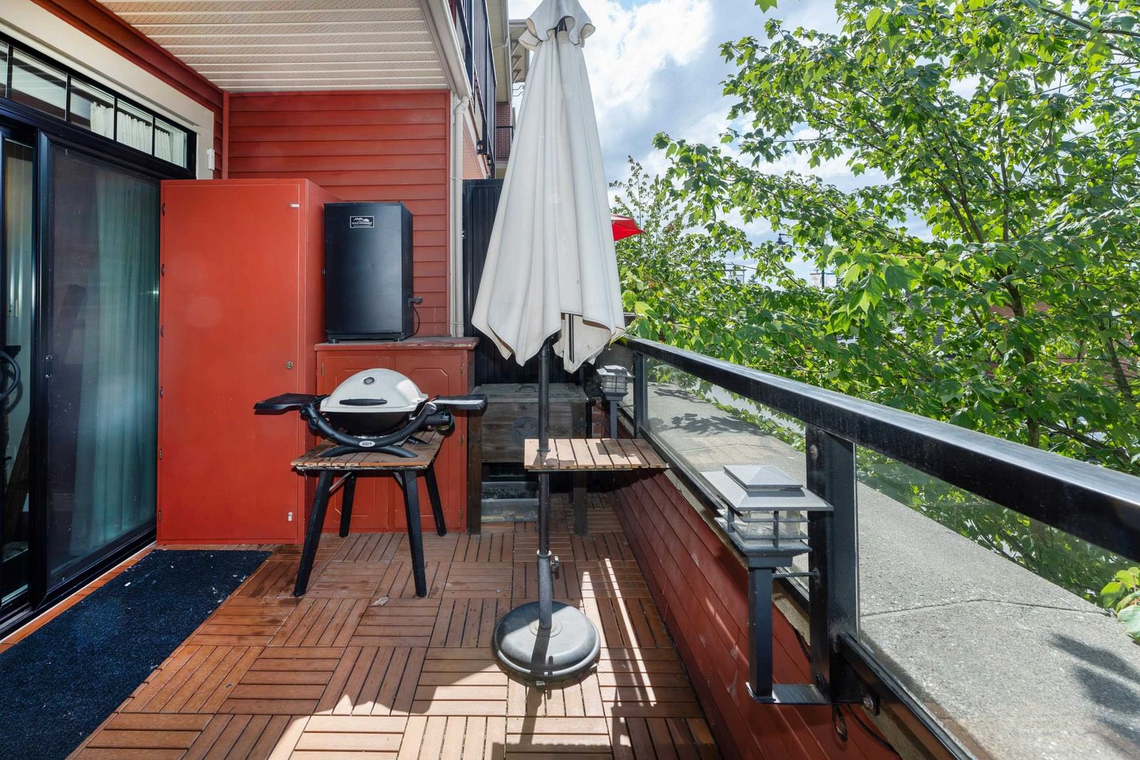 Listing Image 14