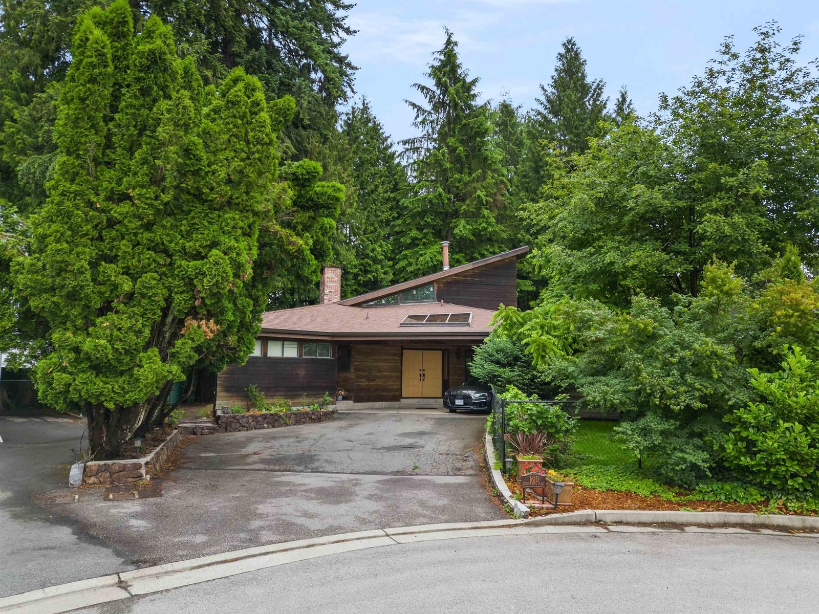 Listing Image 37
