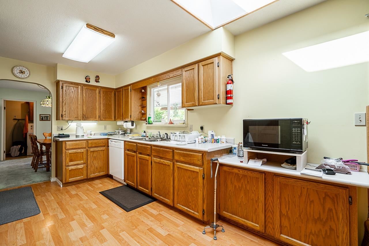 Listing Image 14