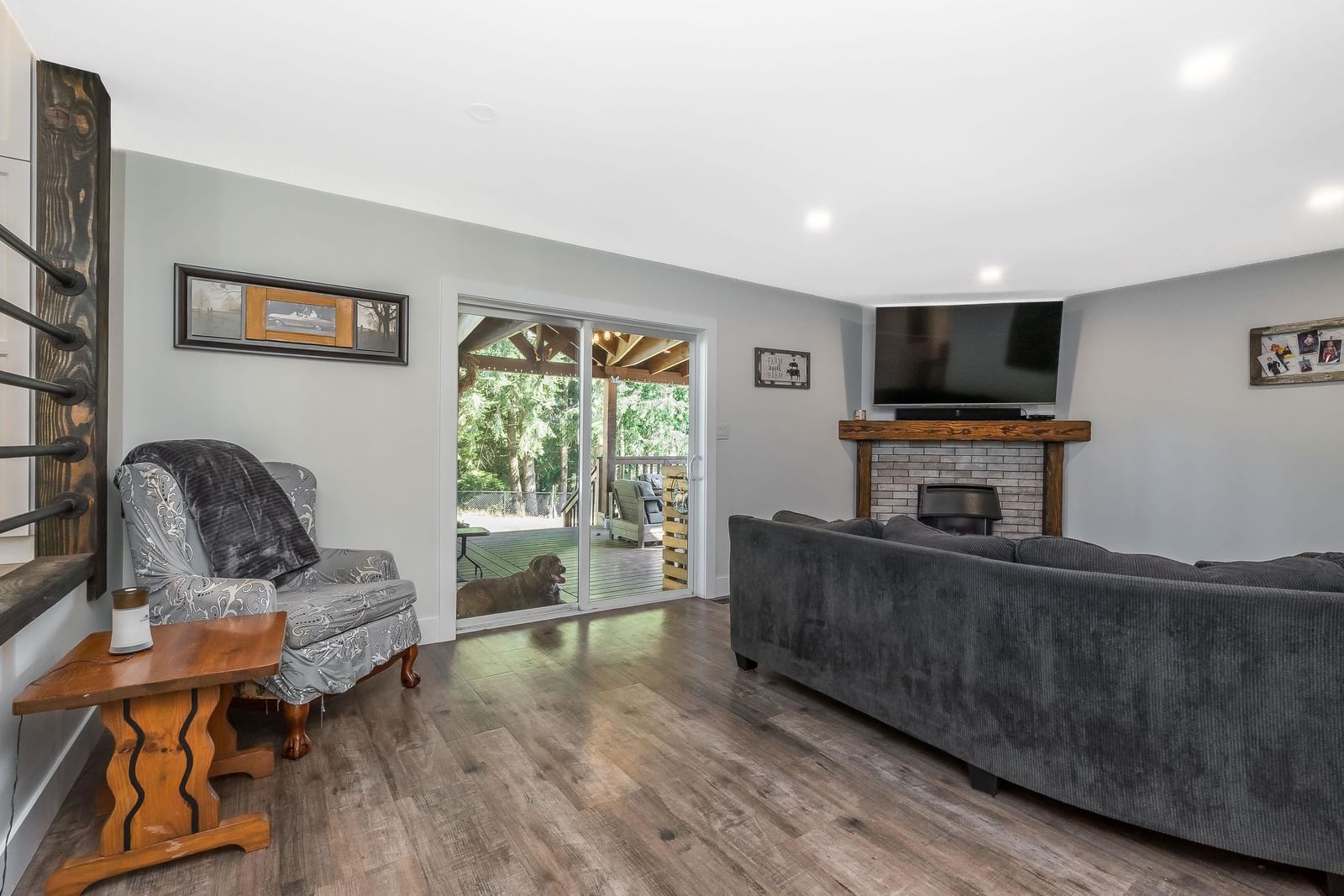 Listing Image 21
