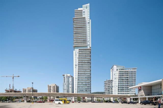 3705 - 567 Clarke Road