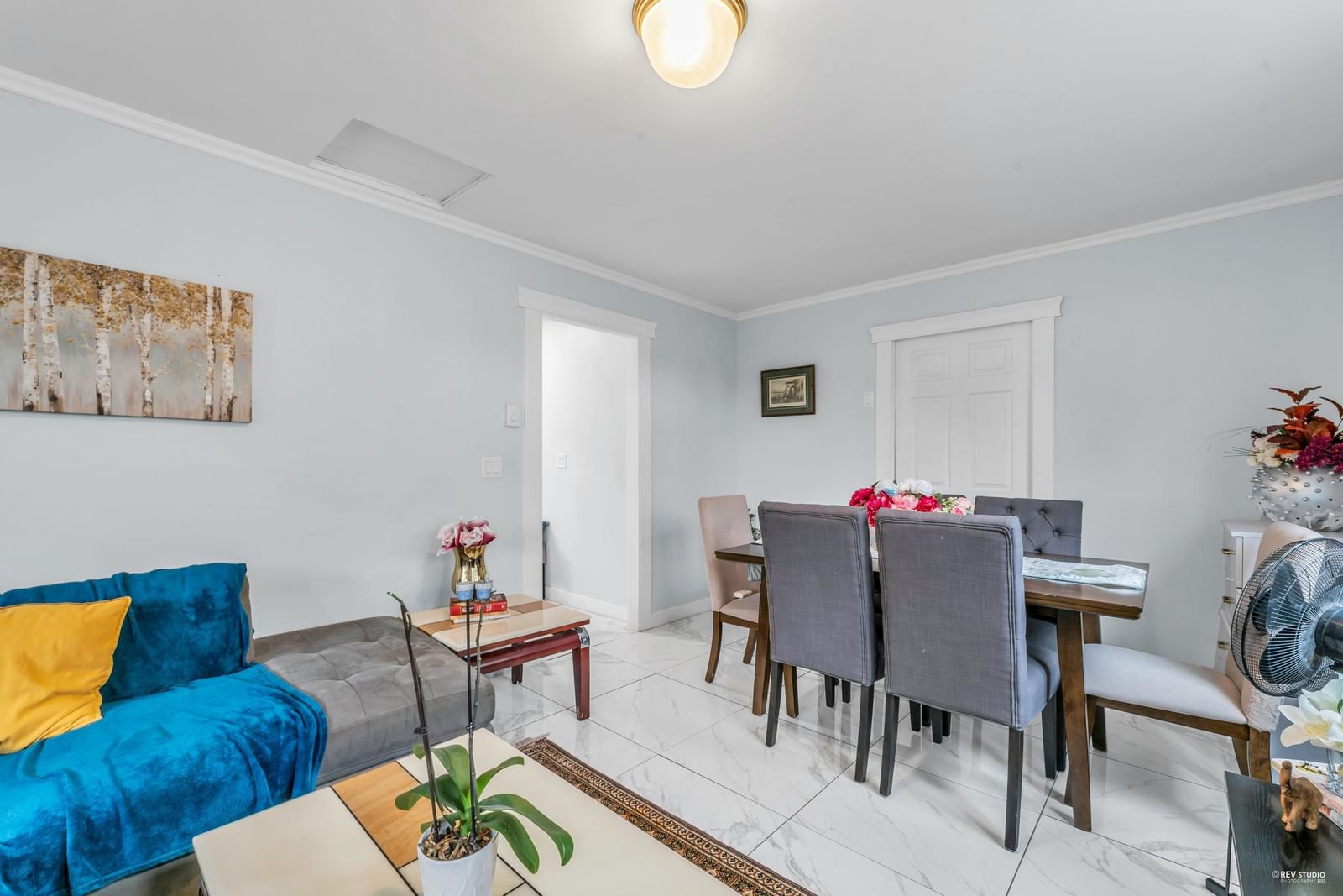 Listing Image 19