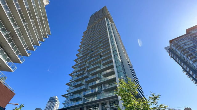 2701 - 567 Clarke Road