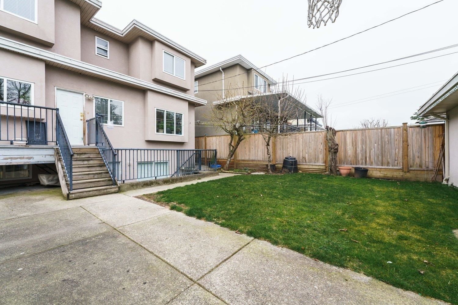 Listing Image 18
