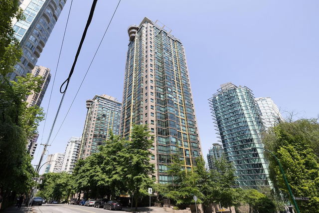 2305 - 1331 Alberni Street