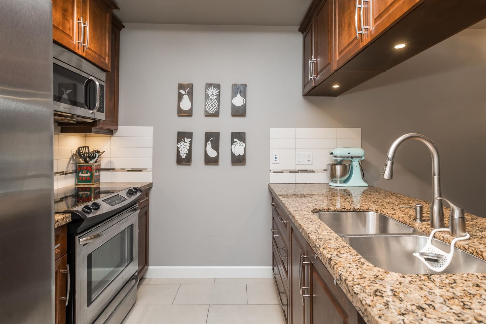 Listing Image 15