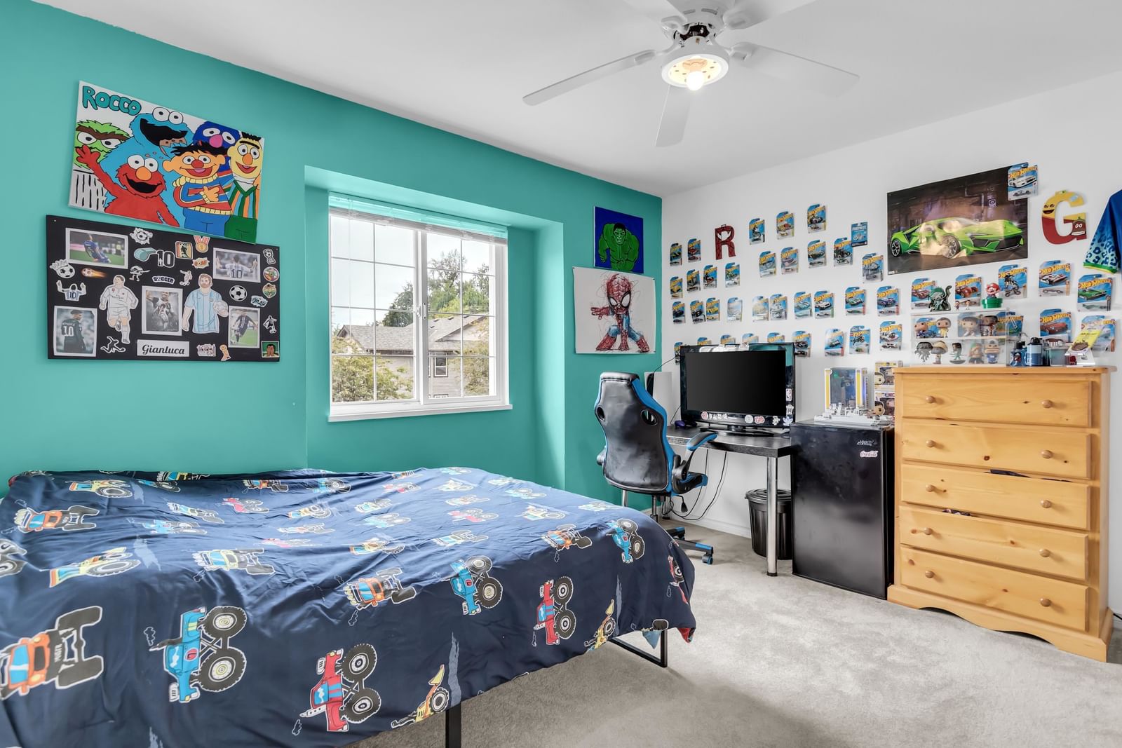 Listing Image 19