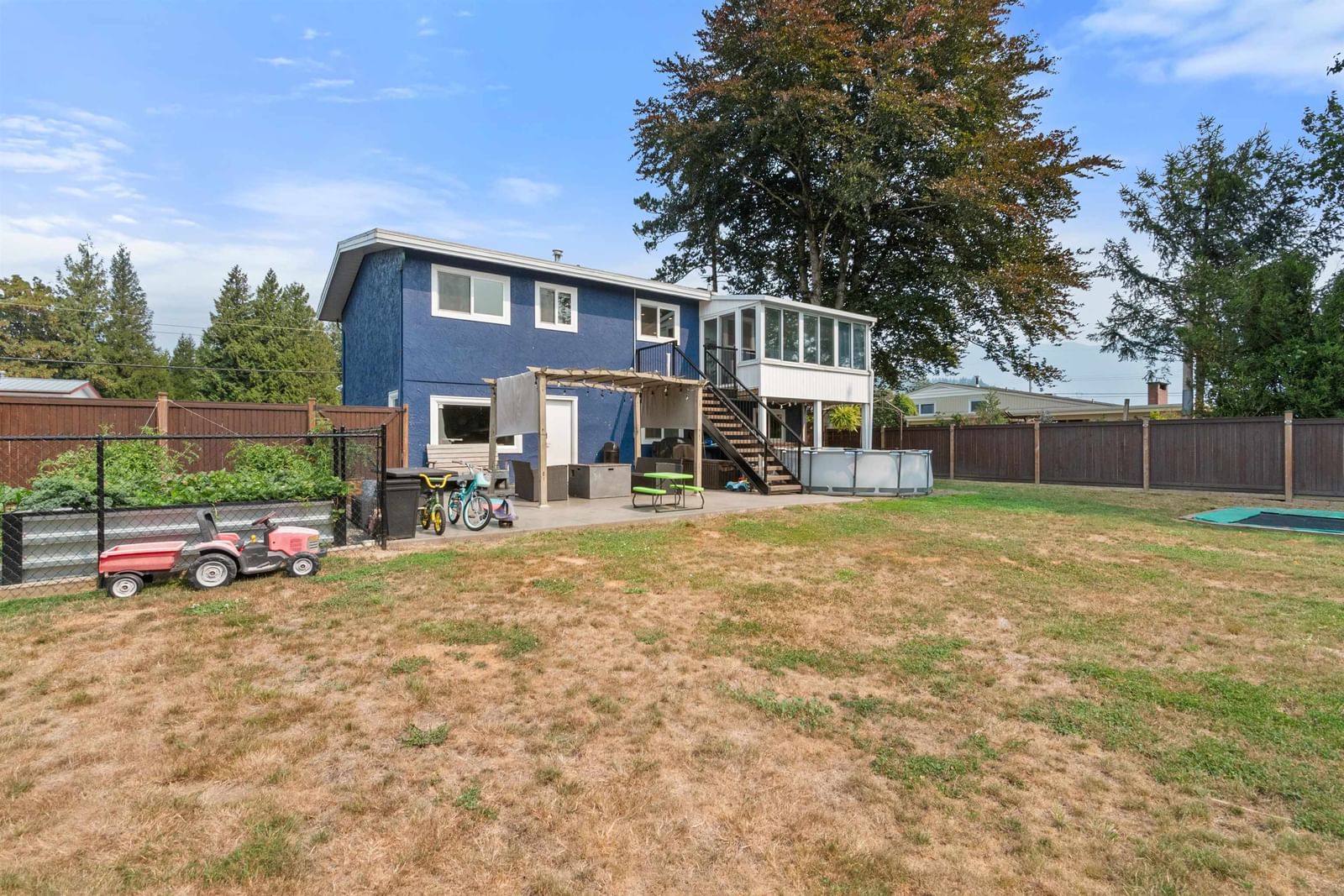 Listing Image 28