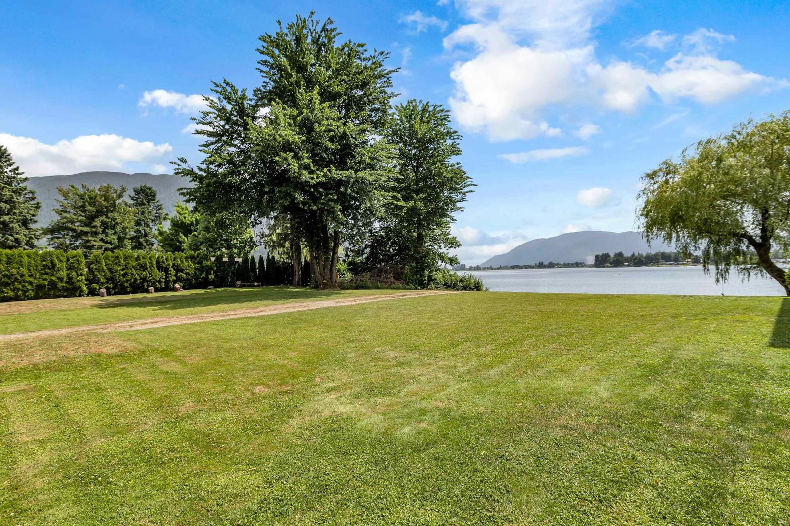 Listing Image 32
