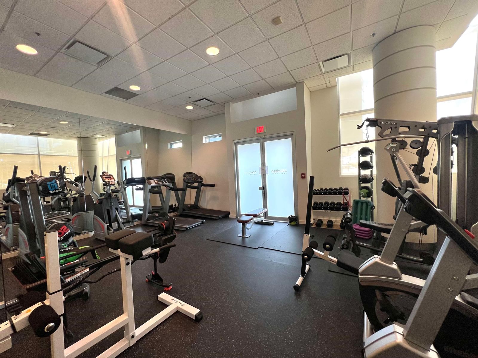 Listing Image 17