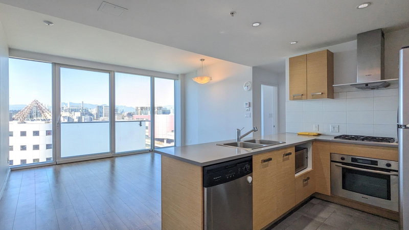 716 - 8080 Cambie Road, Richmond, V6X 0C1 | Image 2