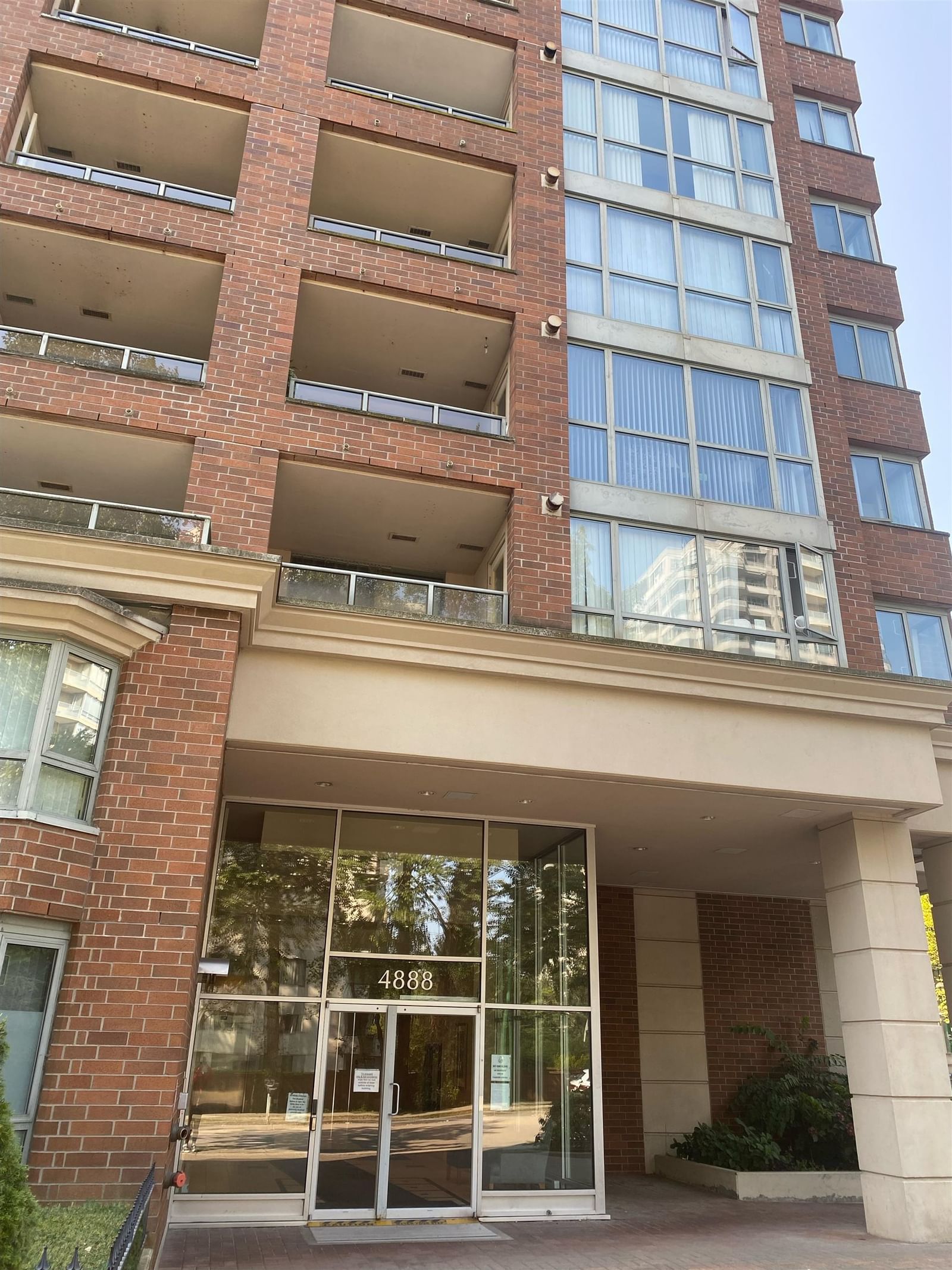 Listing Image 17