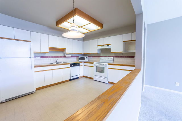 309 - 501 Cochrane Avenue