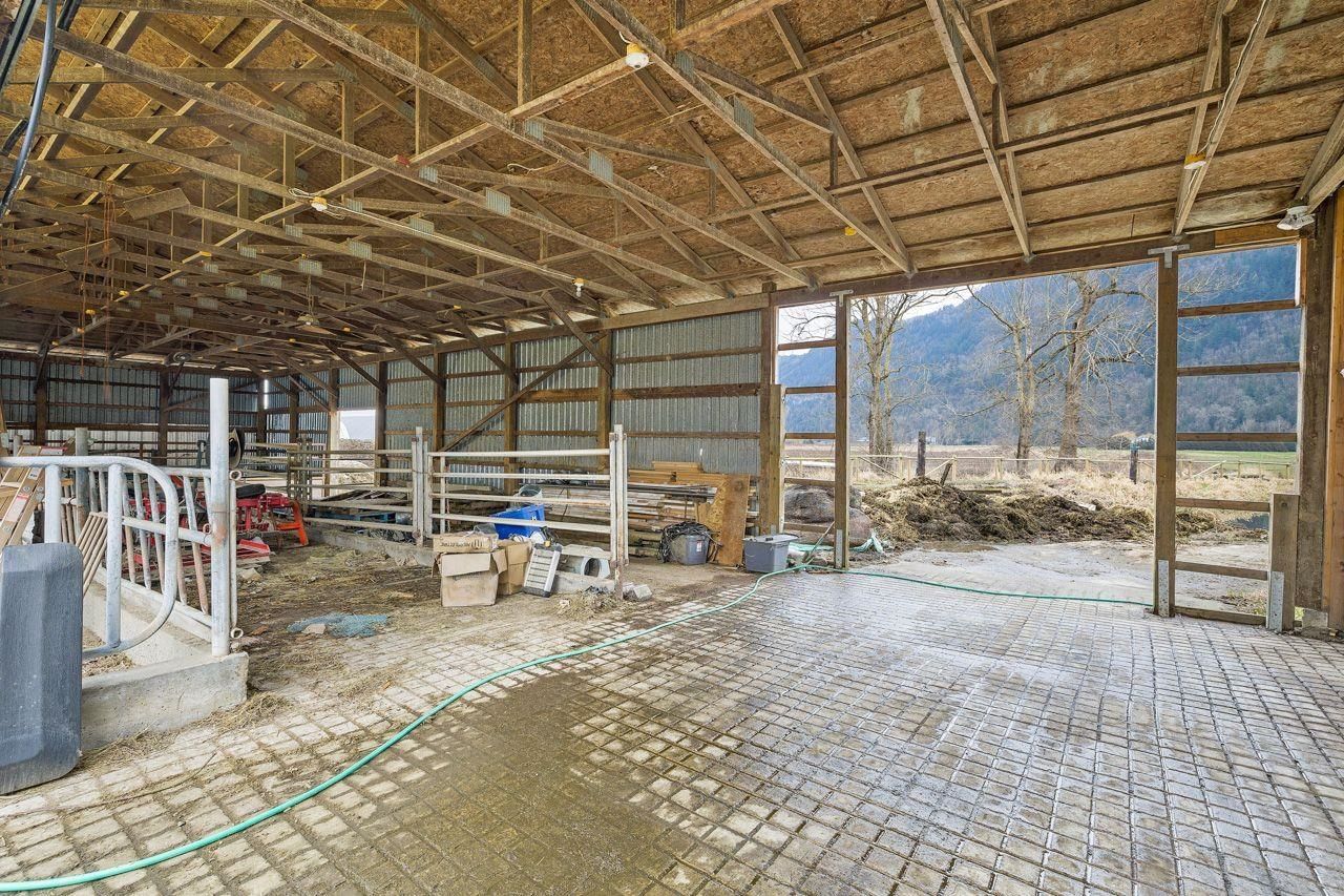 Listing Image 35