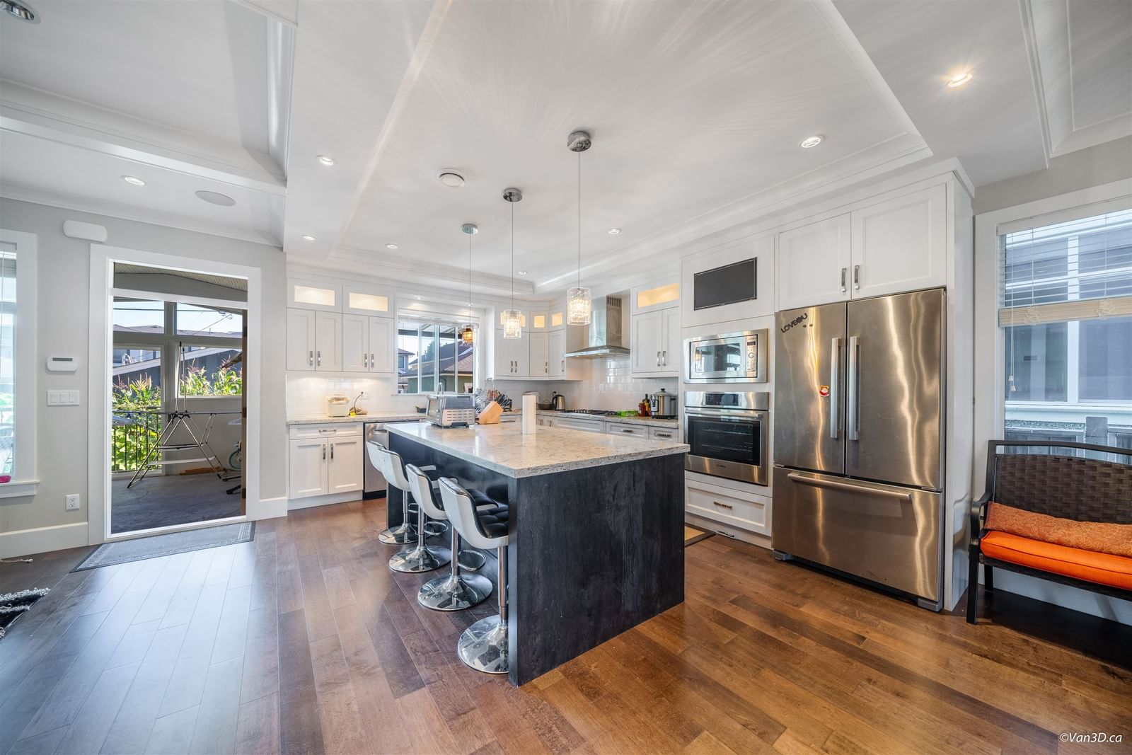Listing Image 15