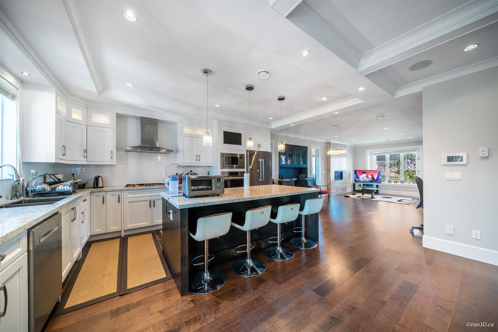 Listing Image 17