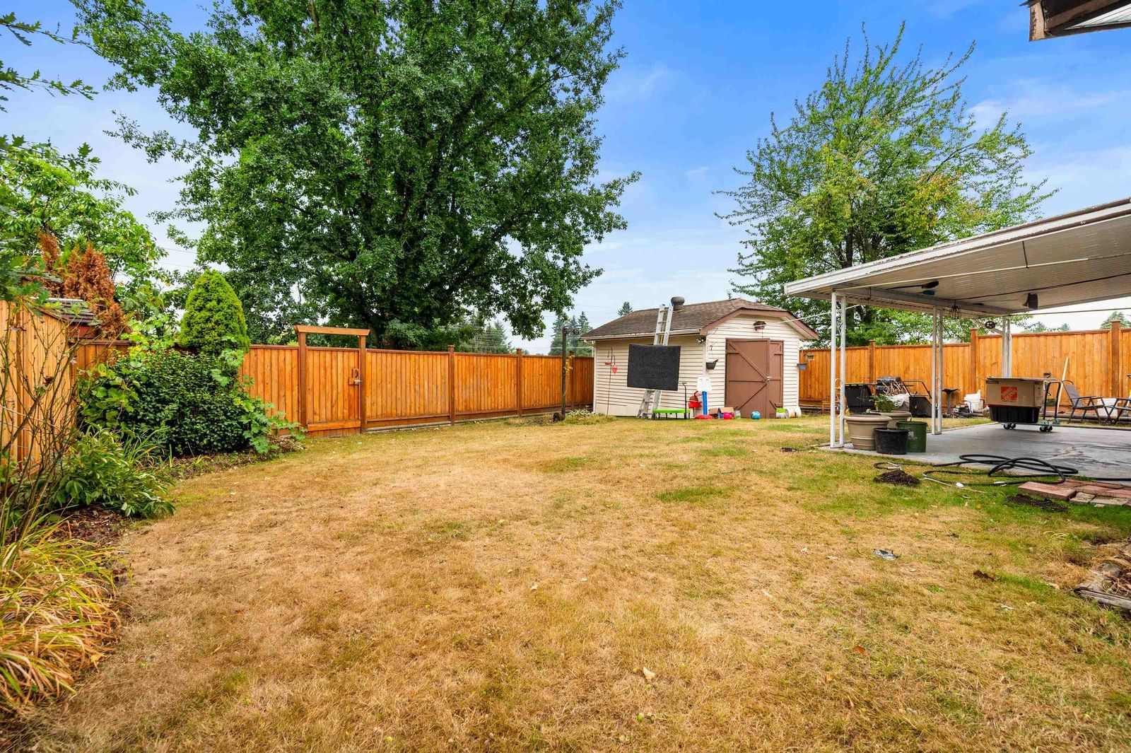 Listing Image 24
