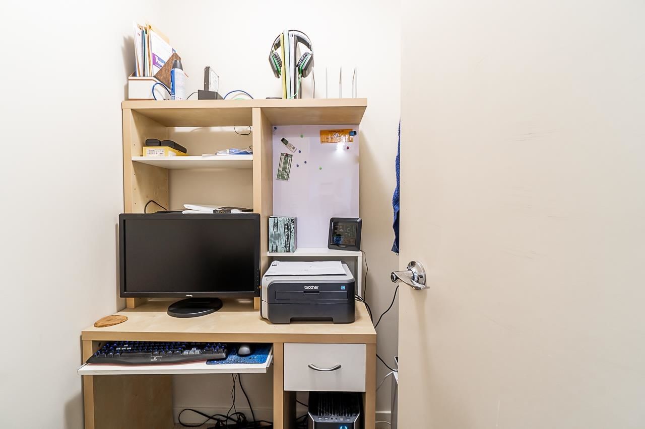 Listing Image 15