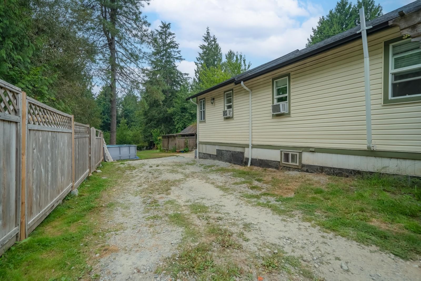 Listing Image 25