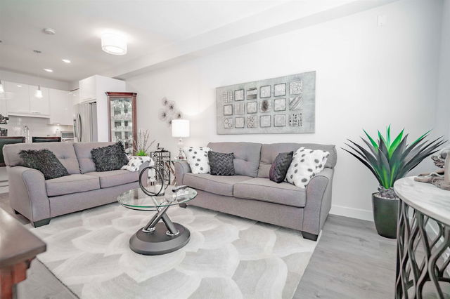 303 - 20696 Eastleigh Crescent