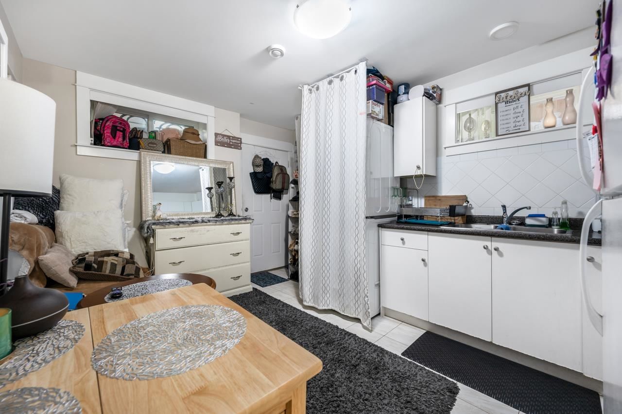 Listing Image 18