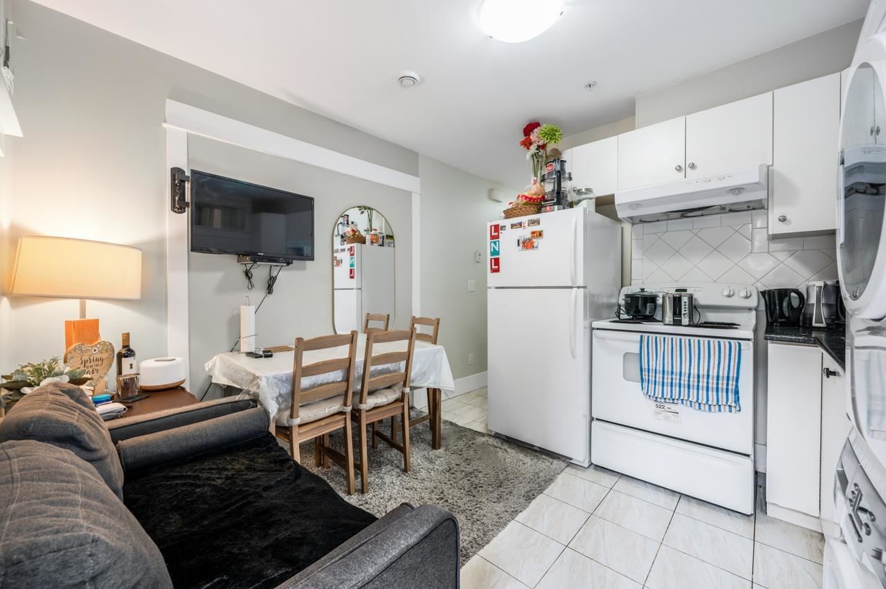 Listing Image 19