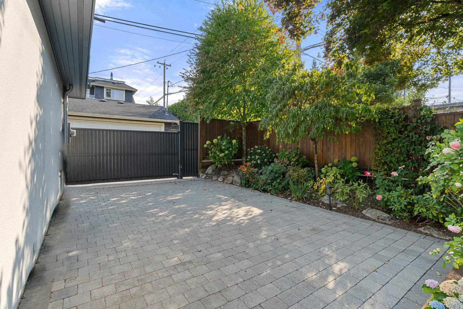 Listing Image 34