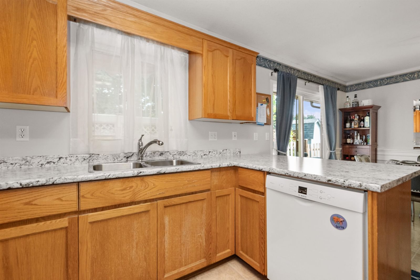 Listing Image 13