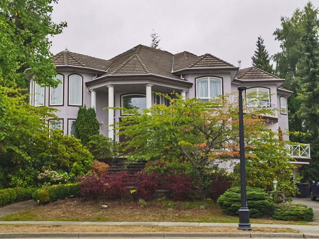3076 Plateau Boulevard