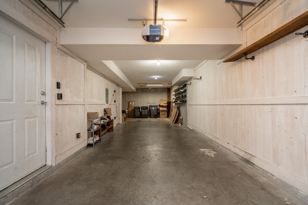 Listing Image 27