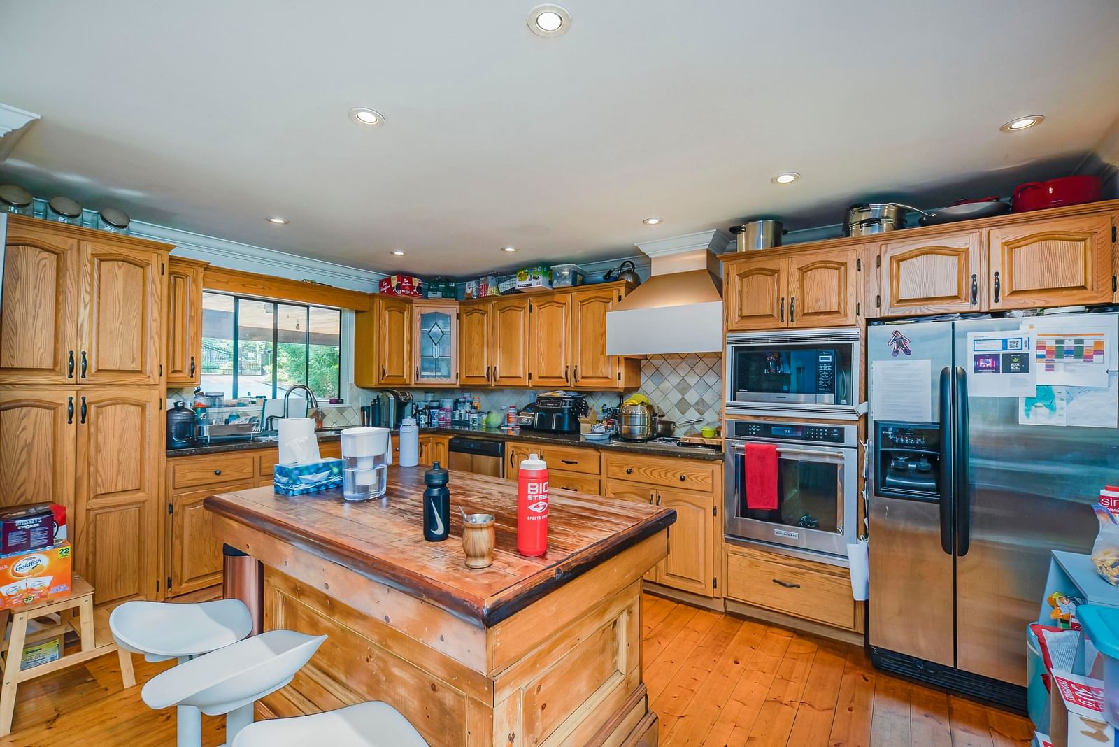 Listing Image 10