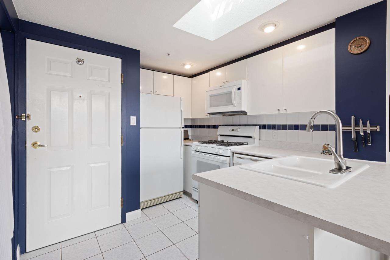 Listing Image 20