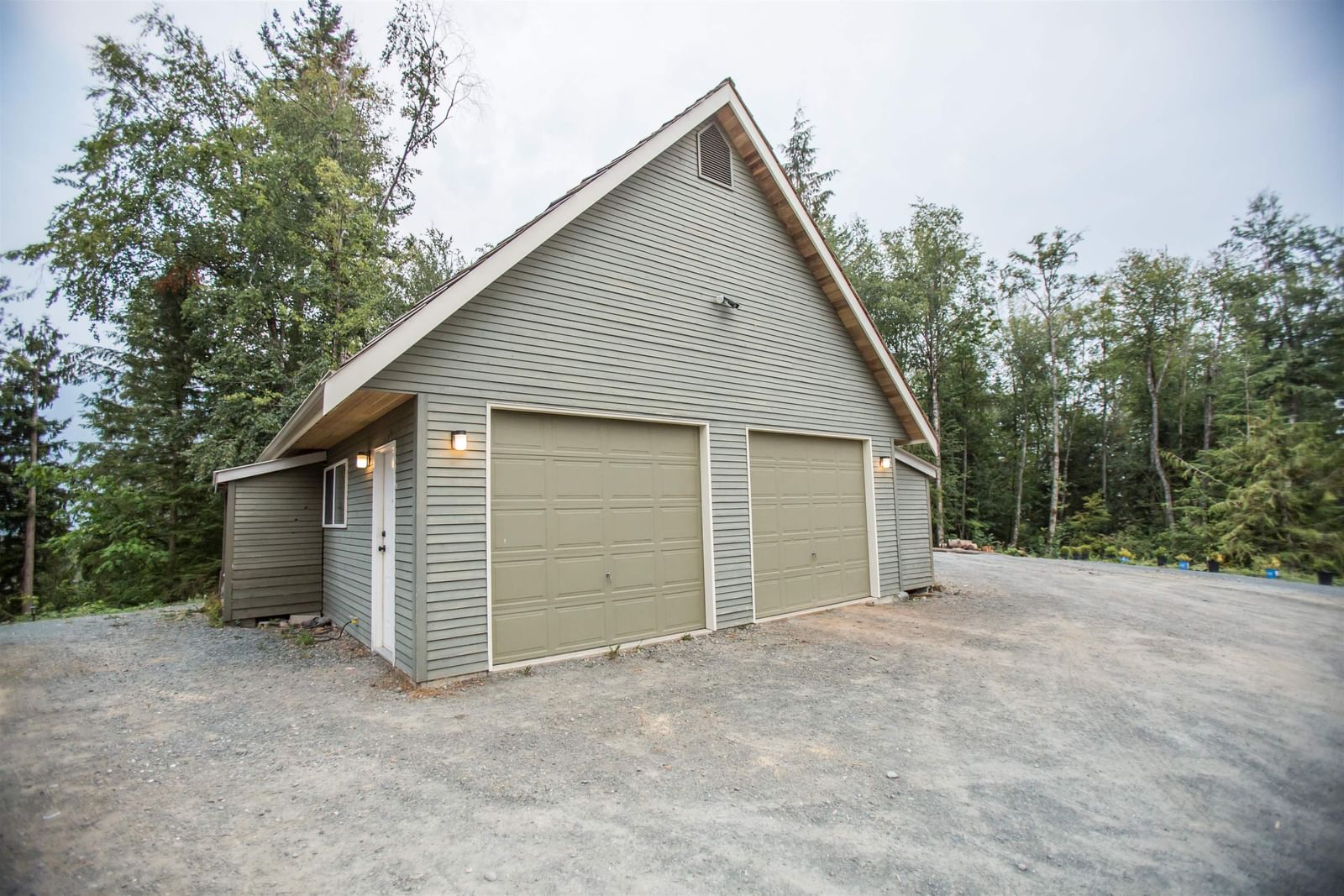 Listing Image 34