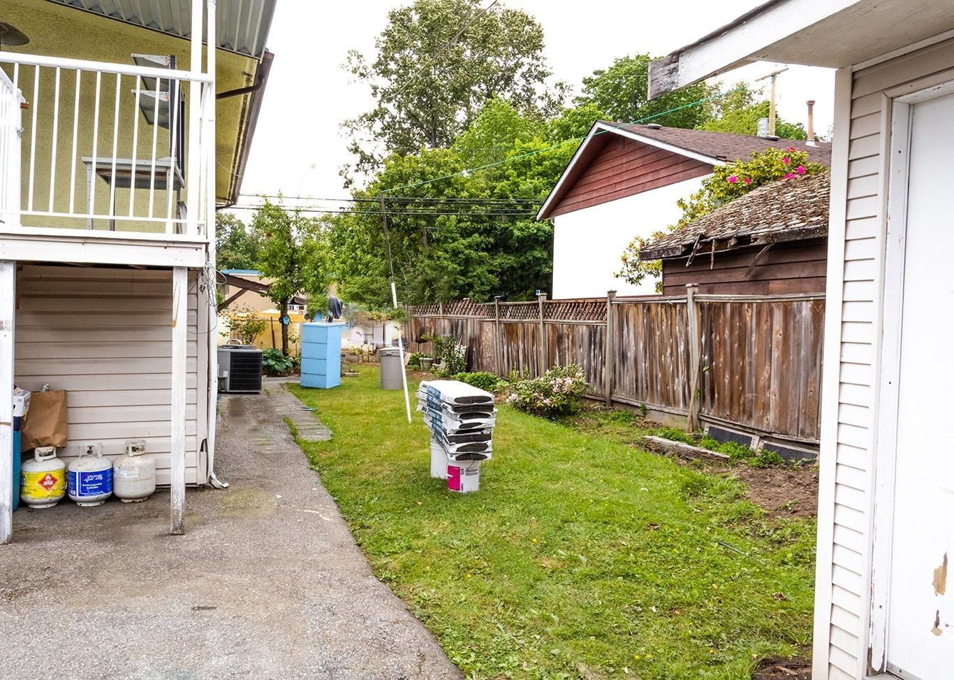 Listing Image 24