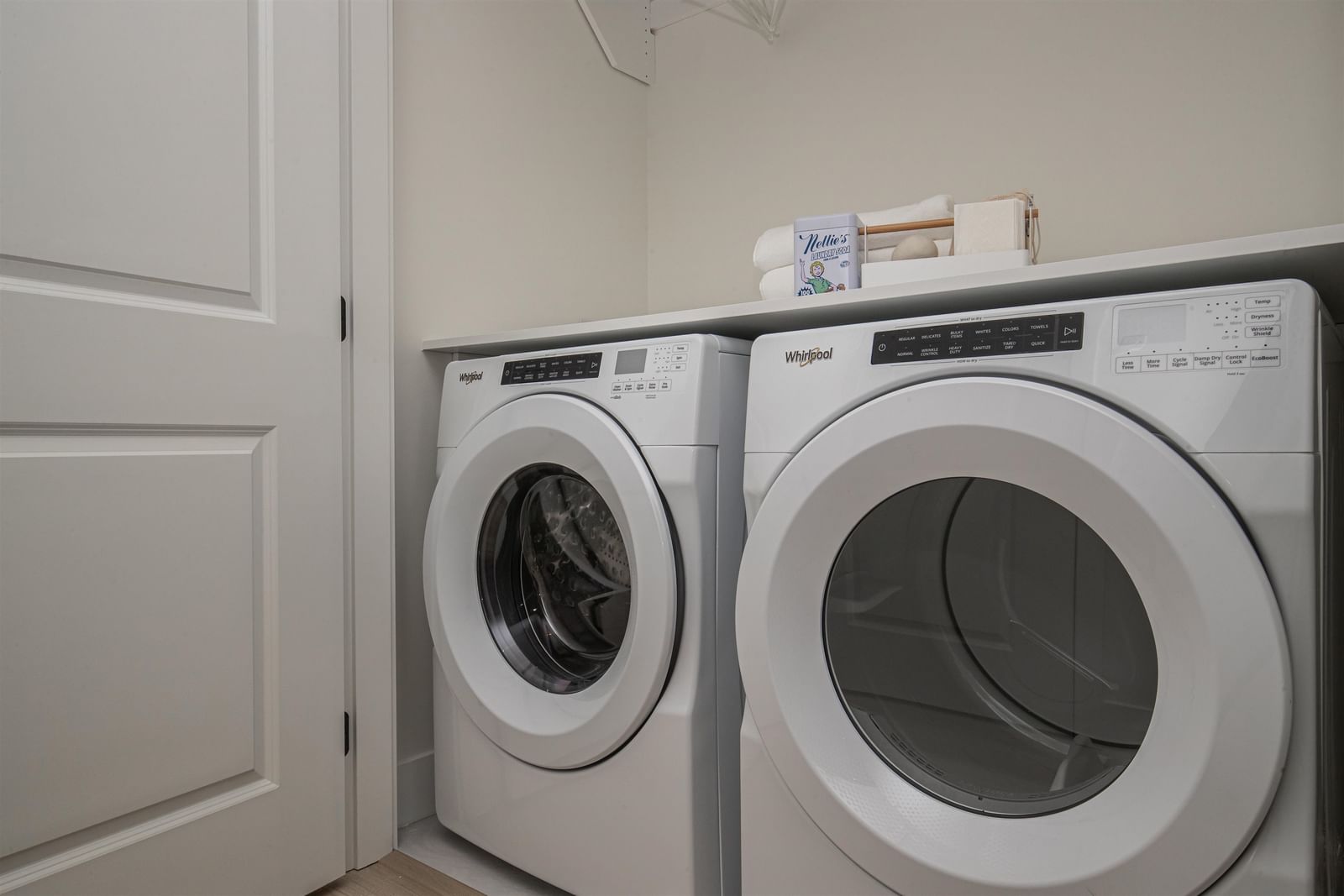 Listing Image 13
