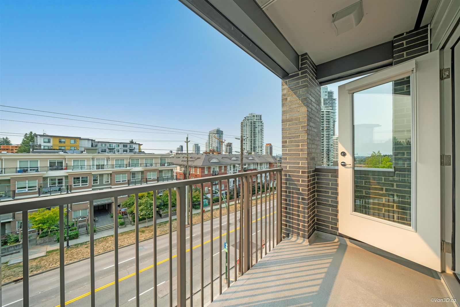 Listing Image 9