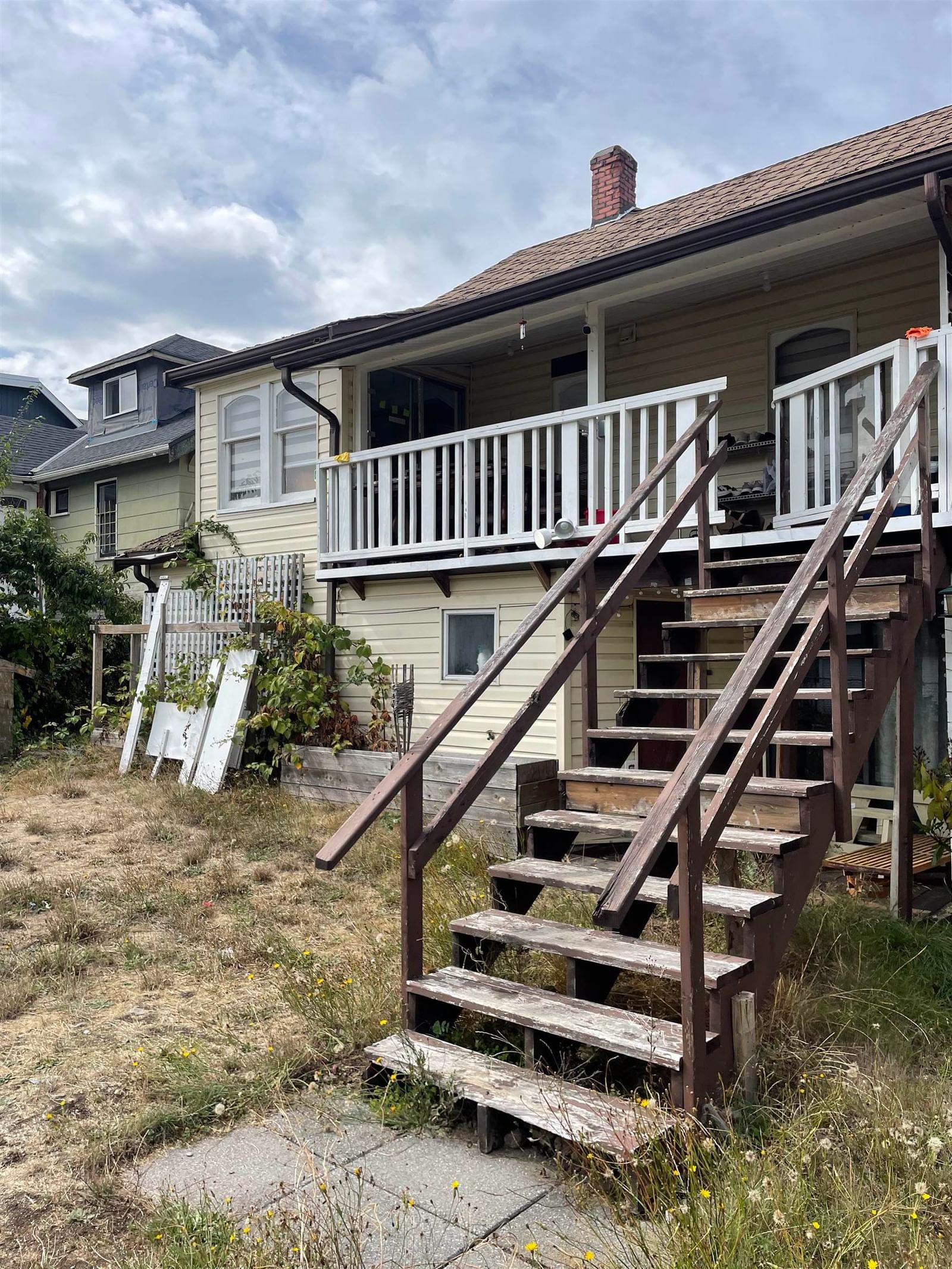 Listing Image 5