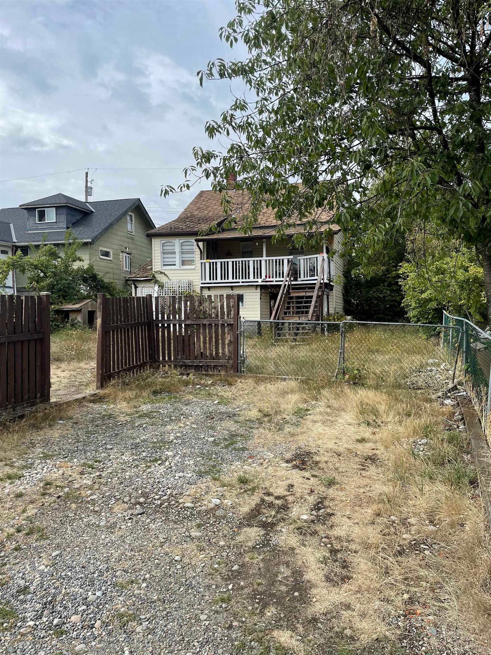 Listing Image 9