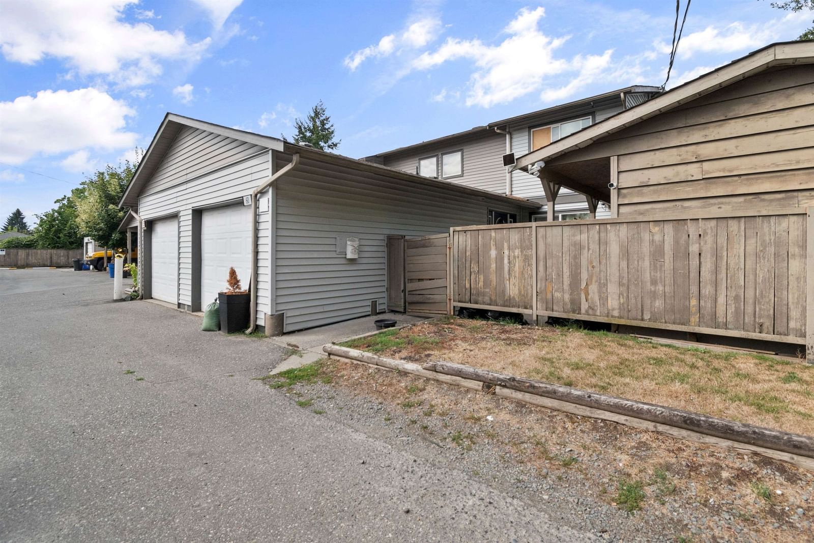 Listing Image 26