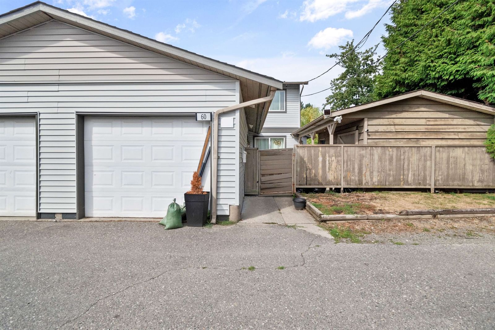 Listing Image 27