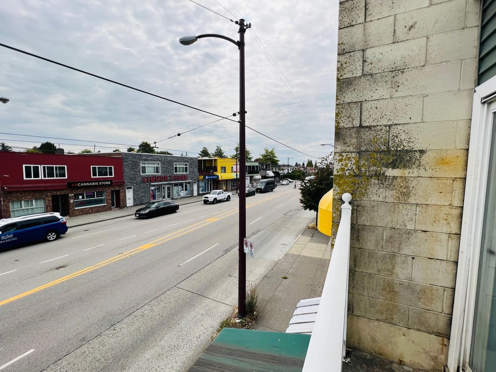 Listing Image 22